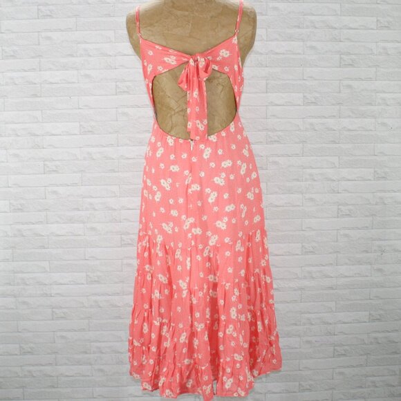 ILLA ILLA Coral Floral Midi Dress - Picture 6 of 15
